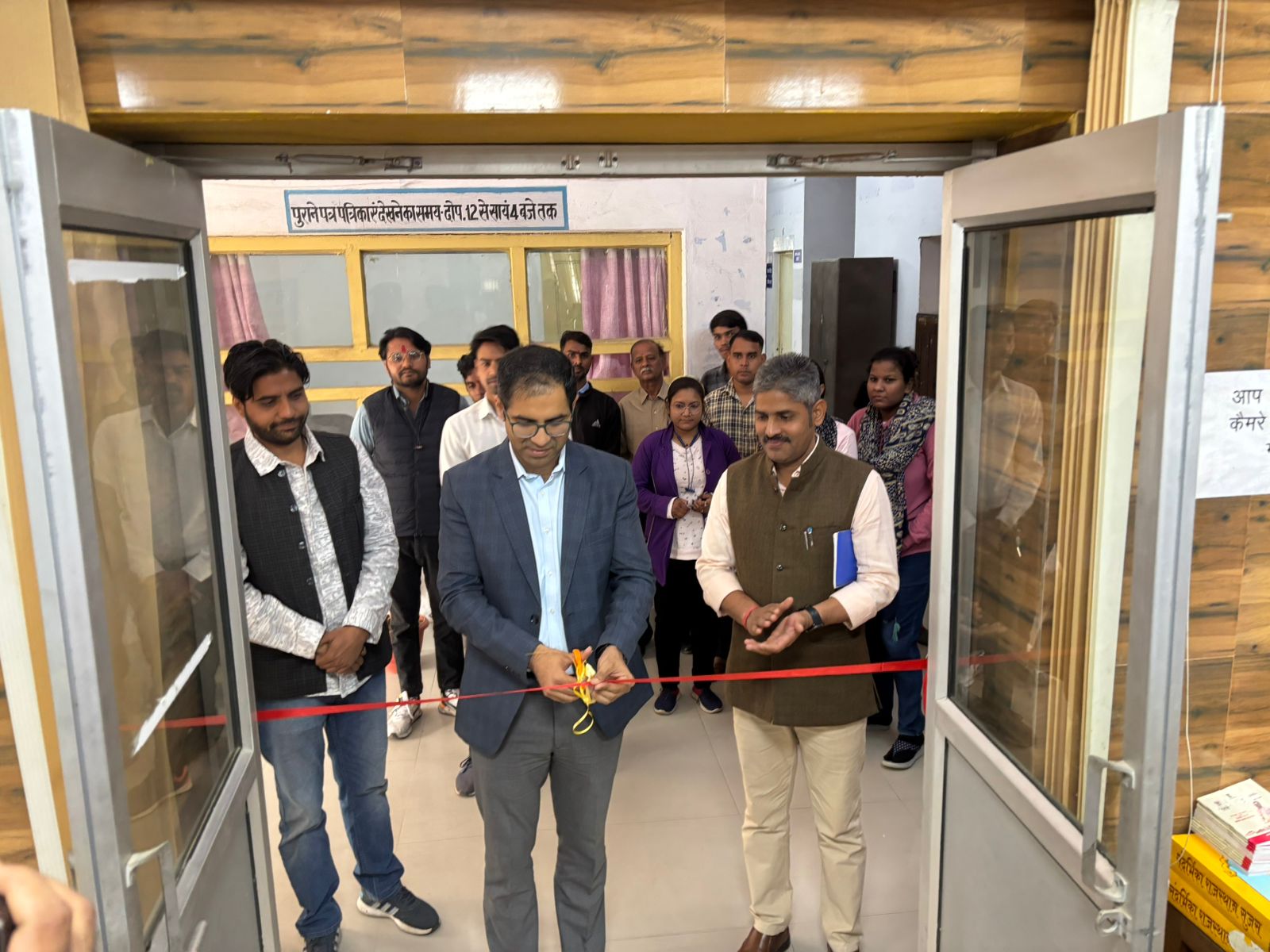 भरतपुर सूचना केंद्र में निःशुल्क पुस्तकालय का शुभारंभ: प्रतियोगी परीक्षाओं की तैयारी कर रहे युवाओं को मिलेगी पुस्तकें व आधुनिक सुविधाएं